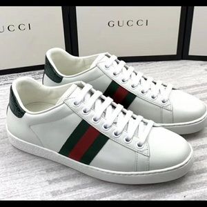 Meet your Posher, Johnny